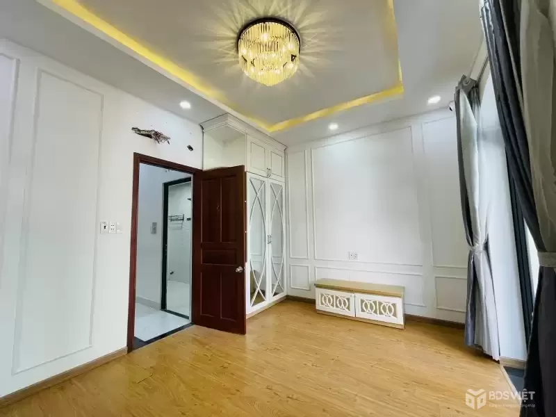 BÁN NHÀ SIÊU PHẨM LINH ĐÔNG. THỦ ĐỨC - KHU PHÂN LÔ - CHỈ 6 TỶ 7