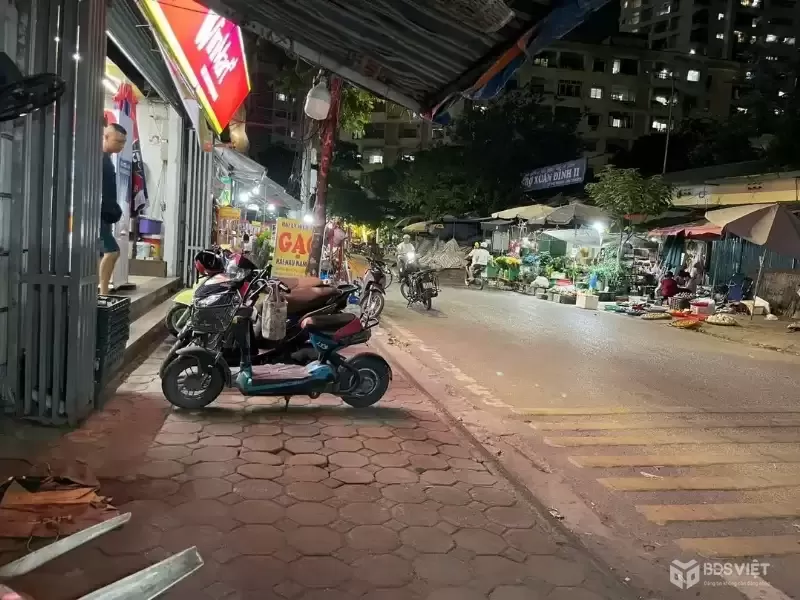 BÁN NHÀ NGÕ ĐỖ NHUẬN, BẮC TỪ LIÊM: 100M2, SỔ ĐỎ, 2 PN, GIÁ CHỈ 37 TỶ - CƠ HỘI AN CƯ LÝ TƯỞNG TẠI HÀ NỘI!