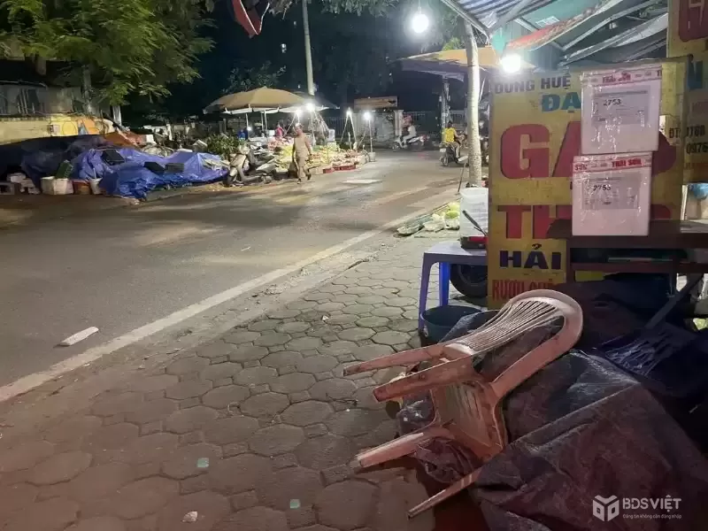 BÁN NHÀ NGÕ ĐỖ NHUẬN, BẮC TỪ LIÊM: 100M2, SỔ ĐỎ, 2 PN, GIÁ CHỈ 37 TỶ - CƠ HỘI AN CƯ LÝ TƯỞNG TẠI HÀ NỘI!