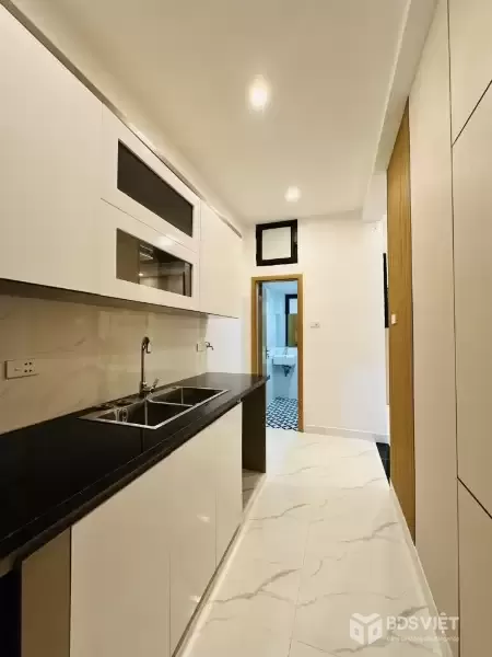 CHUNG CƯ CẦU GIẤY 65M 3 NGỦ Ô TÔ ĐỖ CHÂN TÒA NHÀ GIÁ 3 TỶ 950