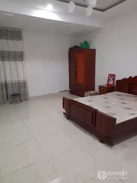 CHO THUÊ NHÀ NGUYÊN CĂN NGUYỄN TRUNG TRỰC P4 - 5PN, CÓ HẦM - 15 TRIỆU/THÁNG