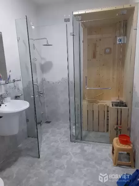 CHO THUÊ NHÀ NGUYÊN CĂN NGUYỄN TRUNG TRỰC P4 - 5PN, CÓ HẦM - 15 TRIỆU/THÁNG