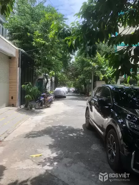 Cần bán nhà, DT (4,2 x 16,5), 4 lầu, đường Nguyễn Oanh, Gò Vấp, giá 6,2 tỷ.