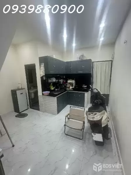 Phan Văn Trị, Bình Thạnh, 3 tầng - 4,5 TỶ TL.