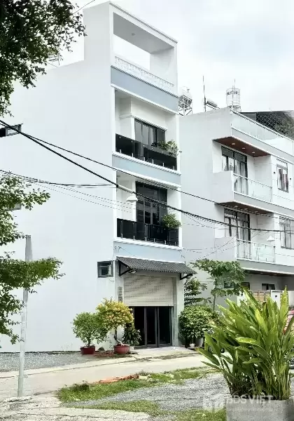 Bán nhà 50m² KDC Đào Tông Nguyên, giá 6.15 tỷ, giáp Q7, sổ hồng riêng