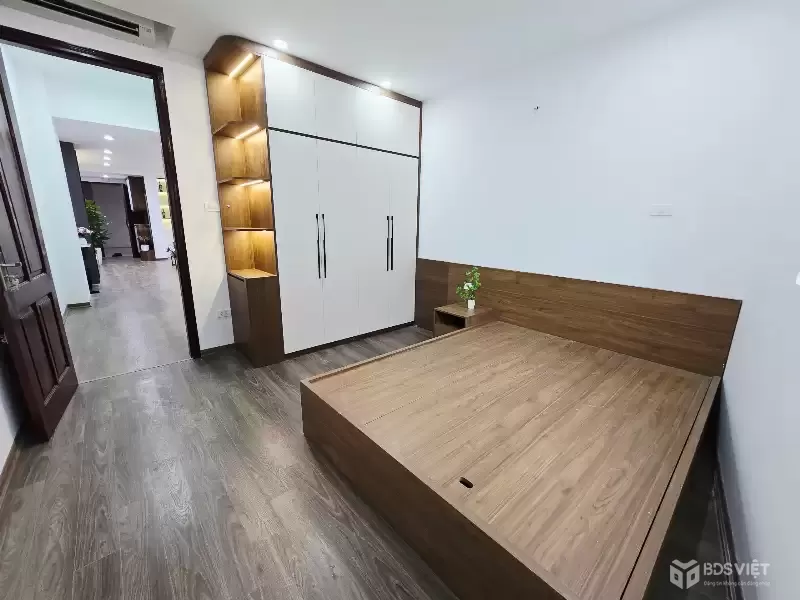 Bán căn chung cư 102m2, 3 ngủ tại Trần Bình - Tầng đẹp - Lô góc, view thoáng - Hơn 6 Tỷ