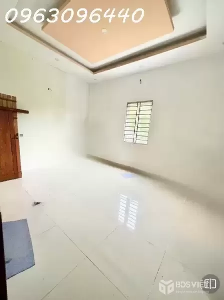 Bán nhà 90m² Huỳnh Tấn Phát Nhà Bè, sổ riêng, giá tốt chỉ 5.5 tỷ