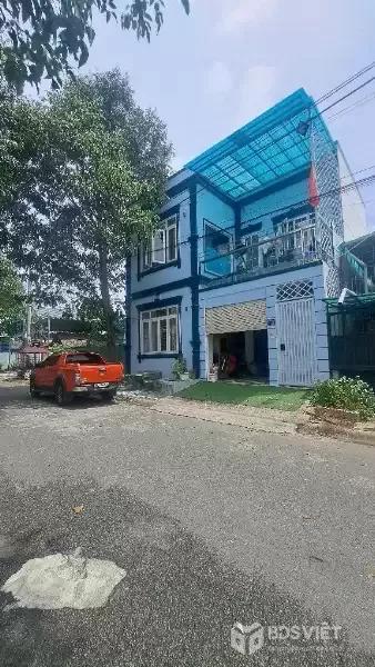 Bán nhà 2 tầng đúc, 274m², ngang 9.5m, gara ô tô, Long Thới Nhà Bè