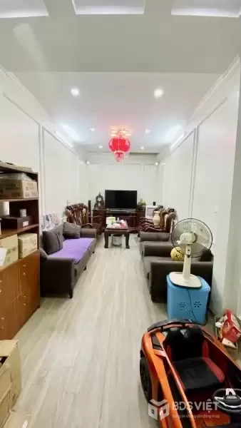 XUÂN LA 40M 5 TẦNG NGÕ NÔNG THOÁNG Ô CHỜ THANG MÁY 11 TỶ 500