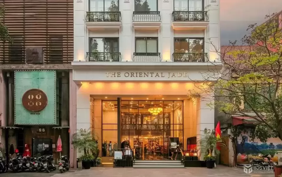 Bán tòa khách sạn mặt phố Bảo Khánh, Hàng Trống, Hoàn Kiếm - 35 phòng VIP - 320 tỷ