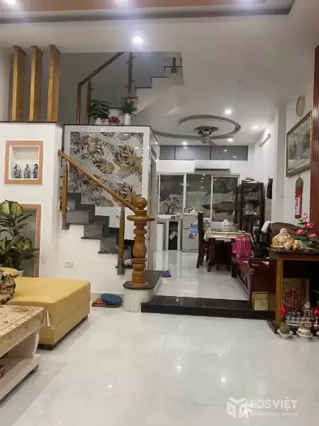 Bán Gấp Nhà Trong Ngõ Đào Tông Nguyên, Nhà Bè: 70m2, 4 Tầng, 4 Phòng Ngủ, Sổ Đỏ Chính Chủ, Giá Hời Chỉ 6.9 Tỷ! Cơ Hội Vàng An Cư Lập Nghiệp Tại Hồ Chí Minh!