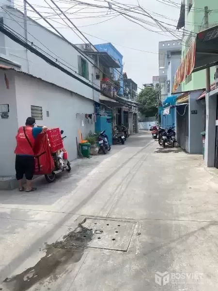BÁN NHÀ TRONG NGÕ ĐƯỜNG BÙI VĂN BA QUẬN 7: 76M2, 3 TẦNG, 11 PHÒNG NGỦ, SỔ ĐỎ CHÍNH CHỦ, GIÁ HỜI CHỈ 6.7 TỶ