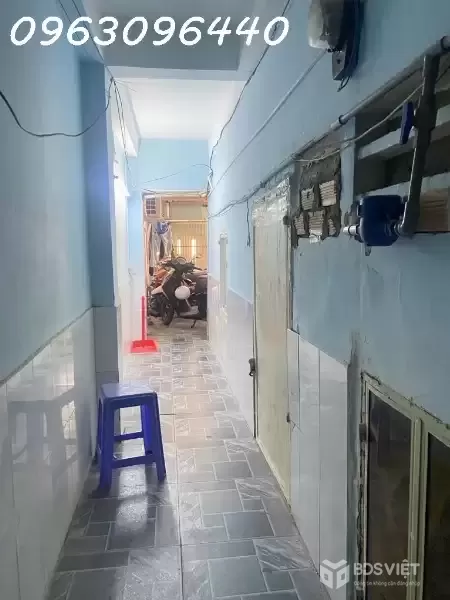 Bán Nhà Trong Ngõ Quận 7, Đường Tân Thuận Tây: 76m2, 3 Tầng, 11 Phòng, Sổ Đỏ, Giá Chỉ 6.7 Tỷ - Cơ Hội Vàng!