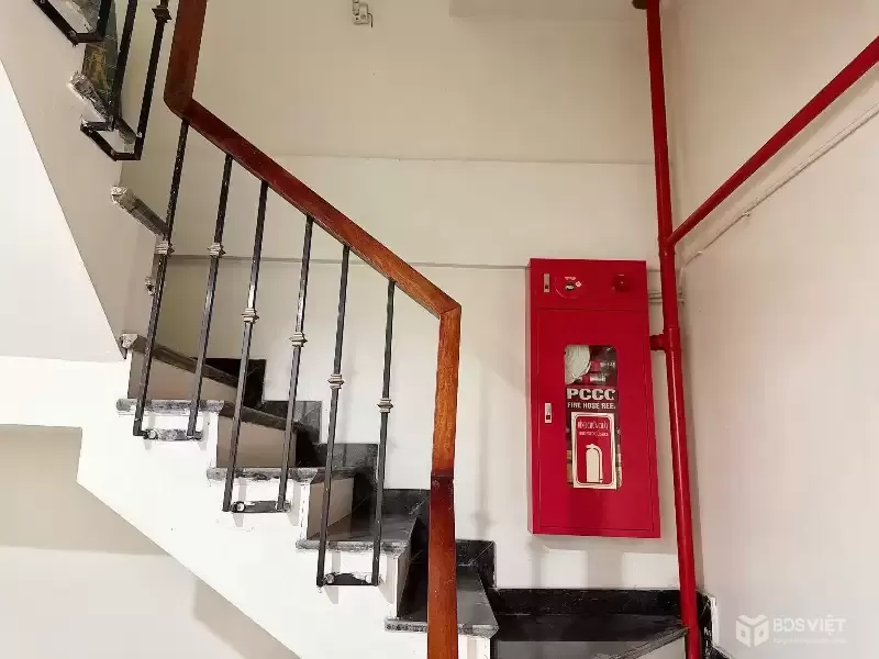 13.2 Tỷ - BÁN TOÀ CCMN GẦN HỌC VIỆN TÀI CHÍNH - 65M2, 6 TẦNG THANG MÁY
