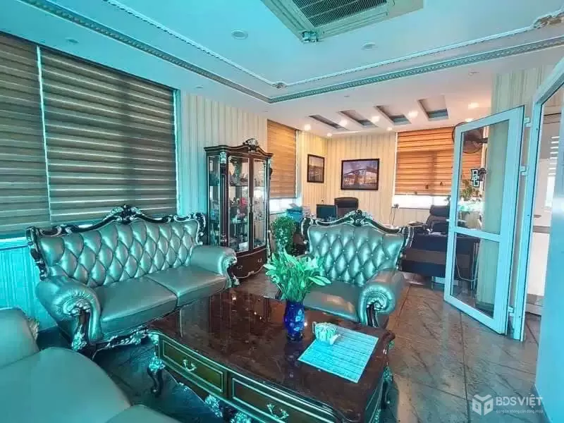 Toà Văn Phòng 9 Tầng - Mặt Phố Nguyễn Phúc Lai, Hoàng Cầu - MT 8m - Vị Trí Đắc Địa