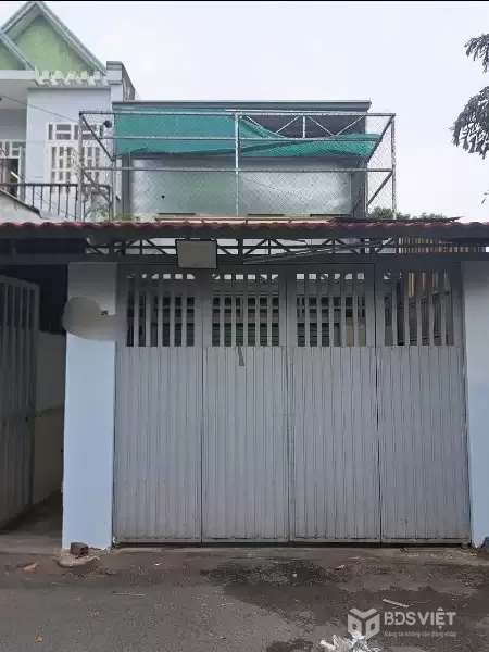 BÁN NHÀ ĐÔNG HÒA DĨ AN – HẺM XE HƠI – 5 PHÒNG NGỦ – CHỈ 100M RA QUỐC LỘ 1K-7-4.7TY