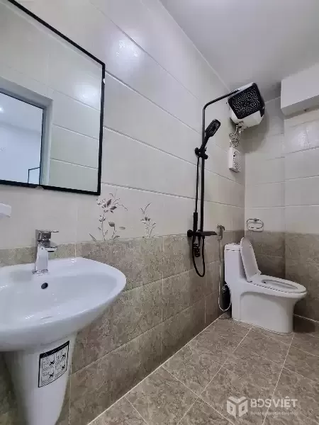 Bán nhà phố Khương Trung -TX, 25m2 ngõ thông - kinh doanh đỉnh - nhà mới - chỉ 5,38T