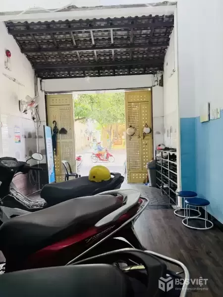 Bán nhà MTKD Văn Phòng – 4 tầng – Đường Nguyễn Sơn – 20,9 tỷ
