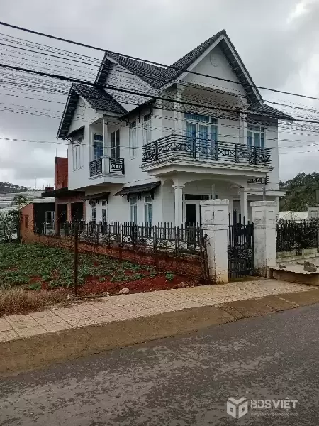 CHO THUÊ VILLA THÁI PHIÊN, PHƯỜNG LÂM VIÊN, ĐÀ LẠT - 4PN - 8 TRIỆU/THÁNG