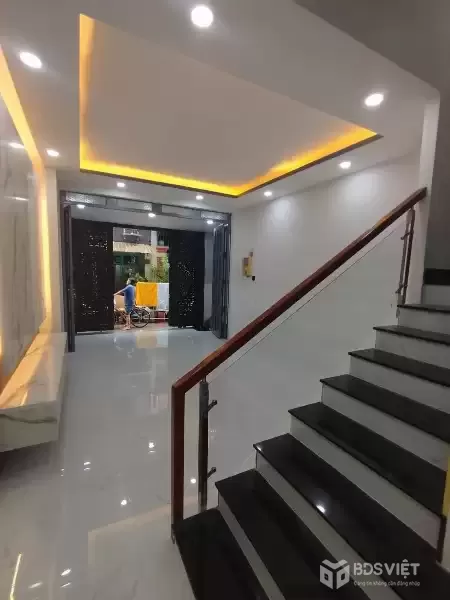 BÁN NHÀ HẺM XE HƠI ÂU DƯƠNG LÂN - NHÀ MỚI ĐẸP, VÀO Ở NGAY!