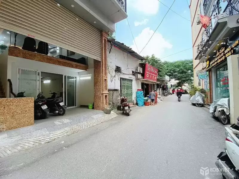 ĐỐNG ĐA, 9 TẦNG VIEW HỒ, DÂN XÂY, THANG MÁY – KINH DOANH – CHỈ 27.5 TỶ