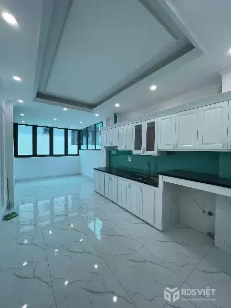 Kim Giang - 1 nhà ra phố - Ngõ thông kinh doanh - 7 tầng thang máy -- Hơn 9 Tỷ