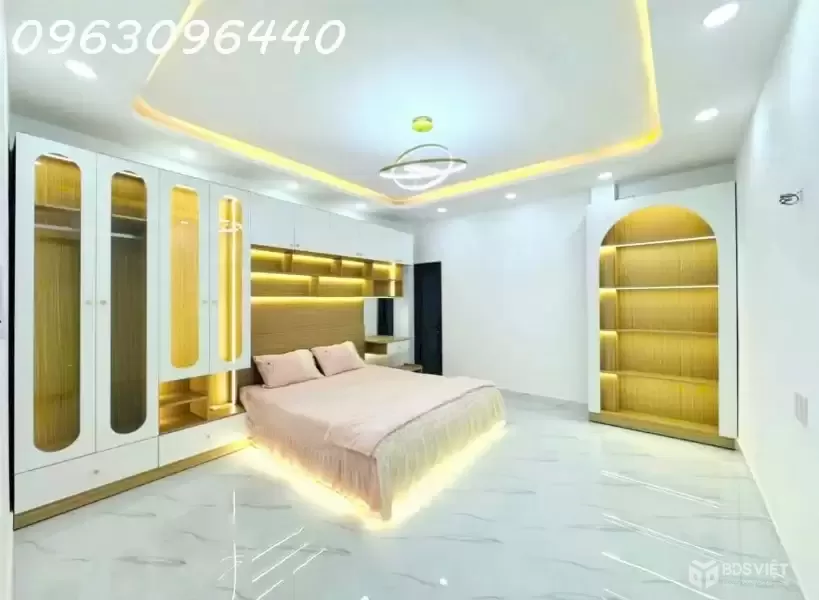 *

NHÀ HẺM HUỲNH TẤN PHÁT, Q7: 40M2, 4 TẦNG, 4PN, SỔ ĐỎ, GIÁ TỐT 4.9 TỶ
