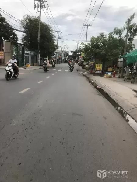 Bán nhà gần Nguyễn Thái Sơn, DT (10 x 12), Đường 24 m, Quận 12, hơn 10 tỷ.