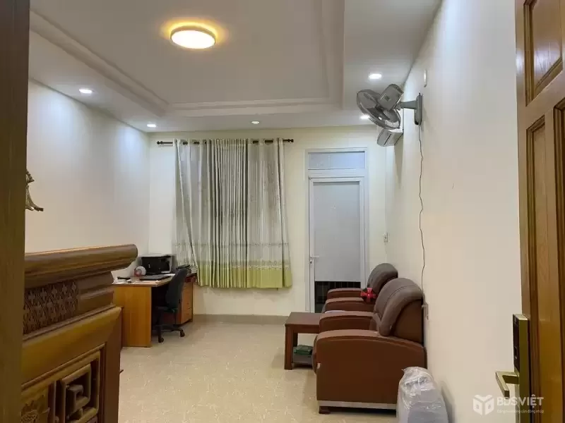 BÁN NHÀ ĐẸP 4 TẦNG HẺM XE HƠI - KHU VIP LINH TRUNG THỦ ĐỨC. GẤP BÁN- GIÁ CHỈ 5.9 TỶ SAU NHIỀU LẦN GIẢM CHÀO