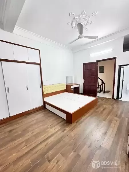 CẦU GIÂY Ô TÔ 10M,SÁT PHỐ-NHÀ ĐẸP FULL NỘI THẤT 30M-8 TỶ800