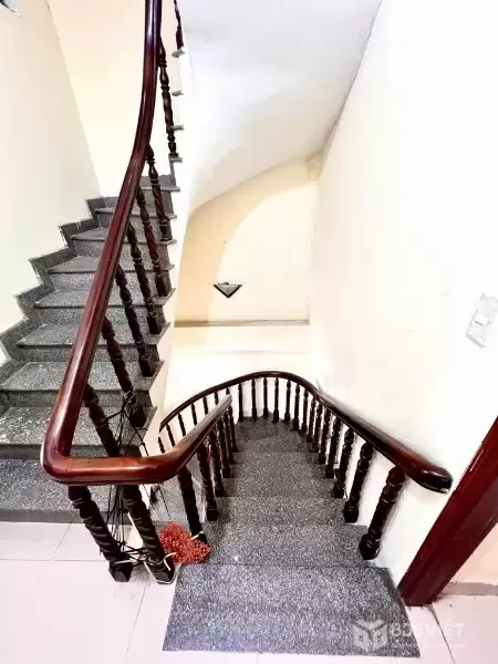 Bán Gấp Nhà Hẻm Huỳnh Tấn Phát Q7, 76m2, 3 Tầng, 5PN - Giá Chỉ 6.8 Tỷ, Sổ Đỏ