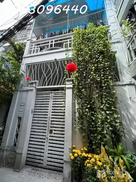 Bán nhà 2 mặt tiền giá rẽ 6ty1 hẻm thông thoáng, đang cho thuê 12 triệu/tháng