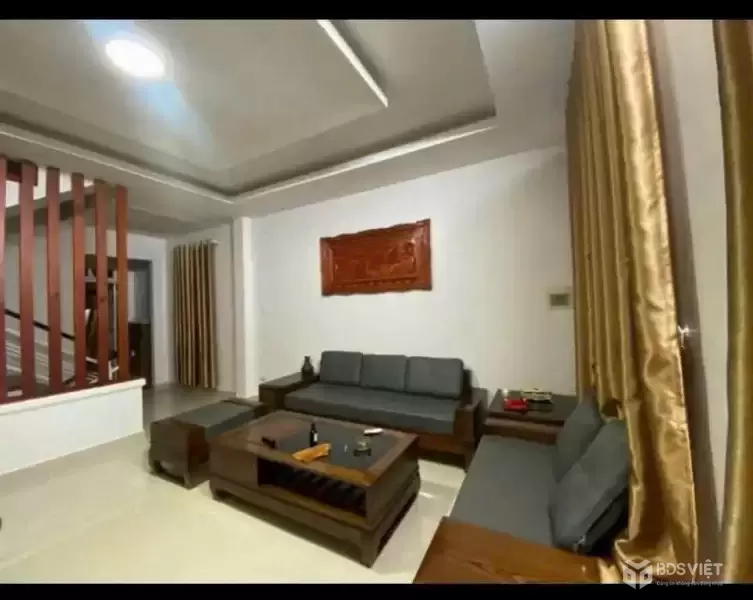 CHO THUÊ VILLA FULL NỘI THẤT 4 PHÒNG NGỦ CAO THẮNG TP ĐÀ LẠT 15TR/THÁNG