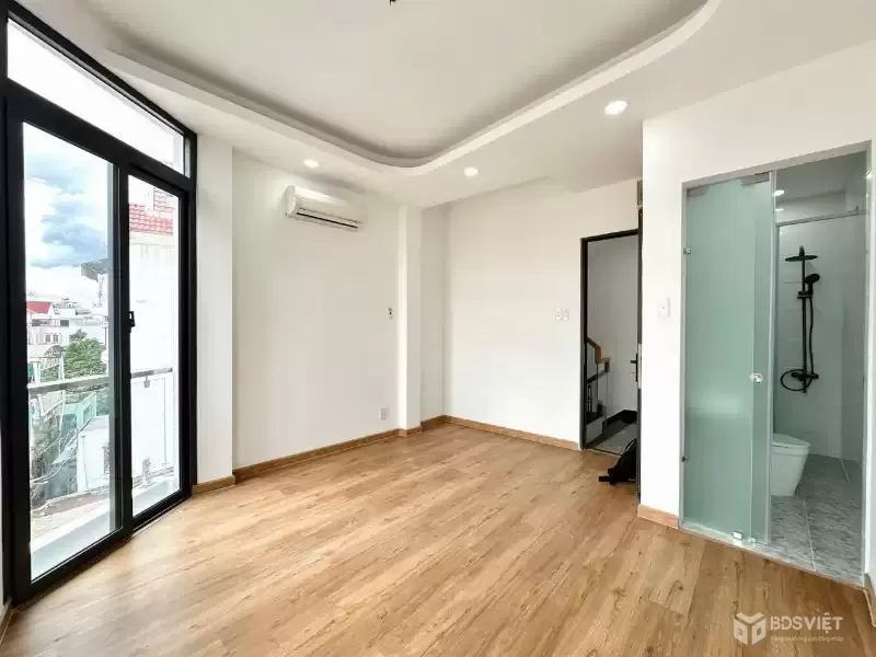 Rẻ hơn 1.5 tỷ! bán nhà 4 tầng Lê Quang Định P.11 Bình Thạnh 3PN 4WC giá chỉ 5.590 Tỷ