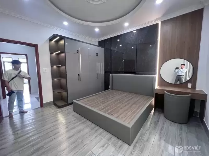 BÁN NHÀ SIÊU PHẨM NHÀ PHỐ LINH ĐÔNG – XE TẢI VÀO TẬN CỬA – SÂN THƯỢNG TRƯỚC SAU – CHỈ 8.7 TỶ