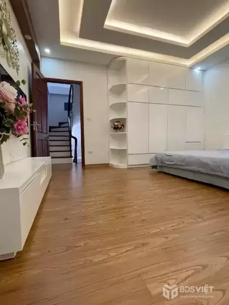 DƯƠNG QUẢNG HÀM-40M GIÁ 11 TỶ 500--DÂN XÂY-NỘI THẤT XỊN-30M Ô TÔ