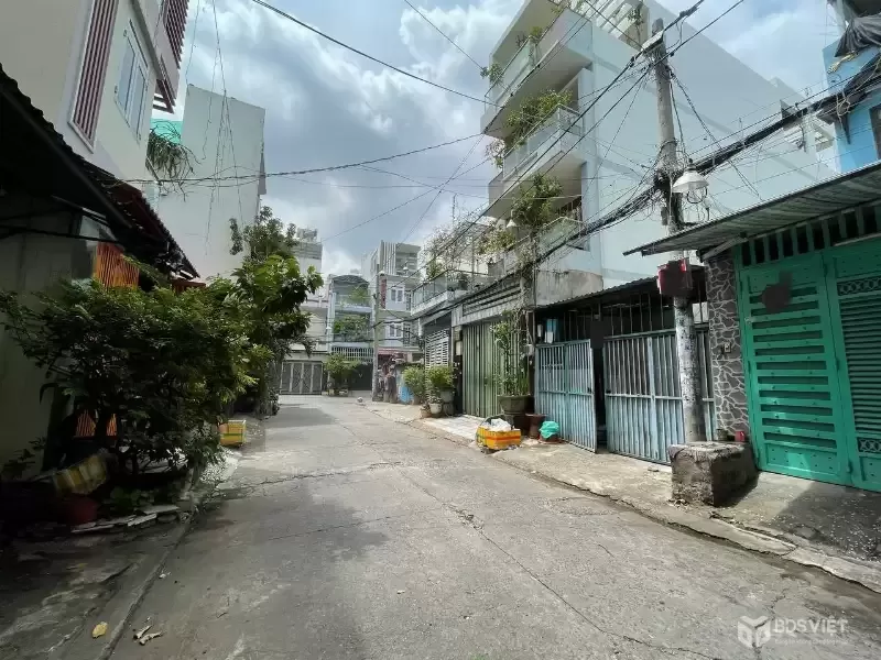 Bán nhà CN 105m2 Ngang 4.5m - Hẻm xe tải 8m Đường Phạm Quý Thích
