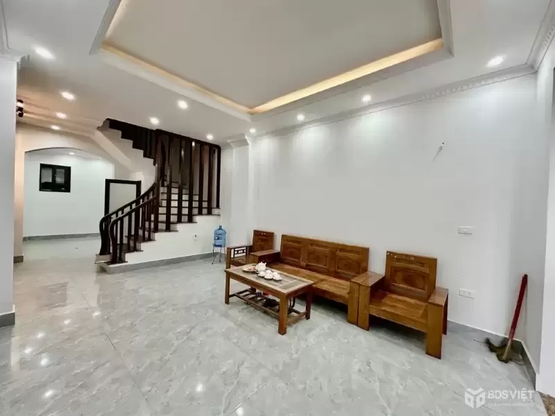 TRẦN THÁI TÔNG Ô TÔ QUA NHÀ NGÕ THÔNG KINH DOANH-42M 11 TỶ 600