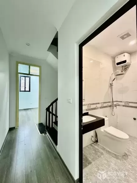 TRẦN THÁI TÔNG Ô TÔ QUA NHÀ NGÕ THÔNG KINH DOANH-42M 11 TỶ 600