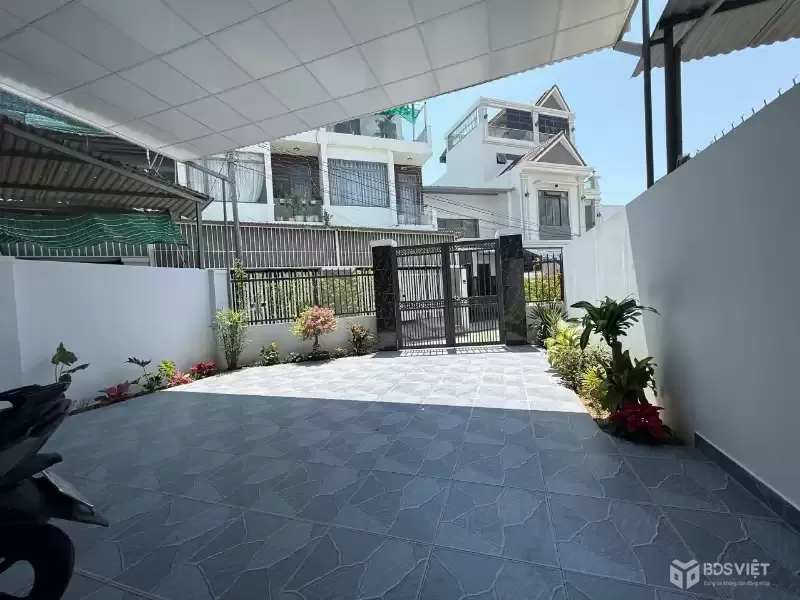 NHÀ ĐẸP TẠI GÒ GĂNG, VĨNH HIỆP SÁT CẠNH VĨNH ĐIỀM TRUNG, NHA TRANG Ô TÔ VÀO TẬN NƠI