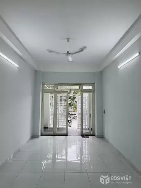 Bán Gấp Nhà Xinh- An Lạc Bình Tân - 84m2 - Hẻm 9M - Vuông Vức ~85tr/m2