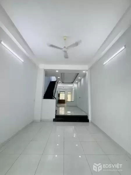 Bán Gấp Nhà Xinh- An Lạc Bình Tân - 84m2 - Hẻm 9M - Vuông Vức ~85tr/m2