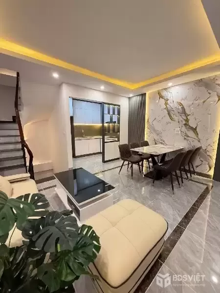YÊN HÒA NHÀ MỚI FULL NỘI THẤT,NGÕ 3M,GẦN PHỐ,DT 35M GIÁ 8 TỶ 350