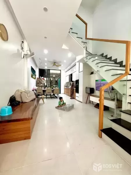 Bán Nhà - Tân Phú – 74m² - Mới Đẹp - Gần Aeon -  A4 - 4 T - 4PN - HXH - 9.x Tỷ