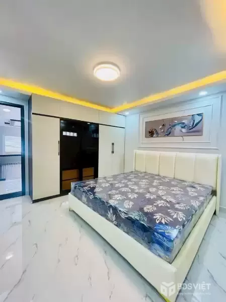 Nhà Mặt Phố Dương Cát Lợi, Nhà Bè - Giá Hời 6.1 Tỷ, 52m2, 5 Tầng, Sổ Đỏ