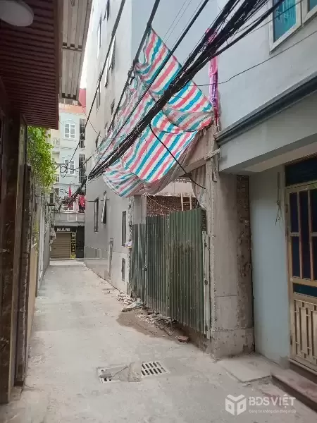 Mễ Trì Hạ - Bán miếng đất 40m2 ở vị trí đắc địa để xây CCMN, nhà ở dịch vụ