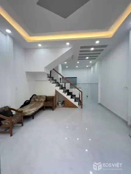 Bán nhà nhỏ 42m2  hẻm xe hơi 5m Đường Vườn Lài – 2 tầng – 6  tỷ 05