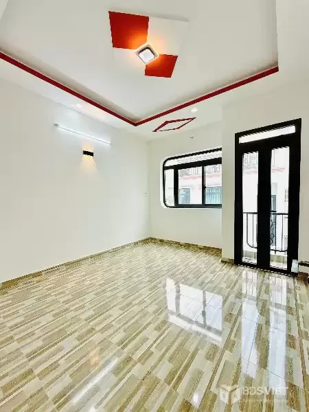Bán Nhà Gần Mặt Tiền Âu Dương Lân, P3 Quận 8 – Nhà Đẹp 3 Tầng, Có Sổ Hồng, Giá Tốt