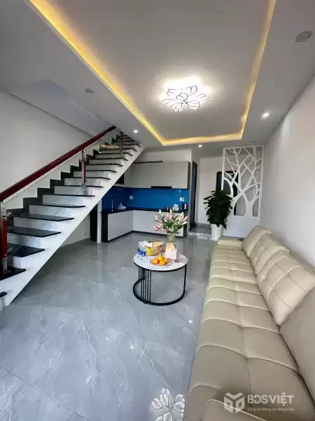 BÁN NHÀ NGUYỄN SIÊU 2 MẶT TIỀN HẺM (Ô TÔ, XE MÁY) - 3PN, P.NGỦ DƯỚI, KHU YÊN TĨNH - 3.05 TỶ