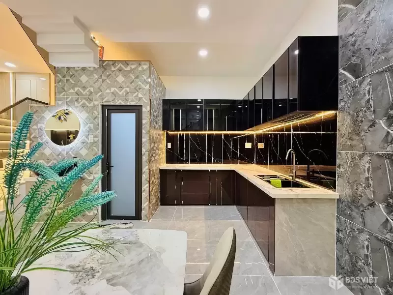 Bán Nhà phố 2 lầu sân thượng – full nội thất – đường Huỳnh Tấn Phát, Nhà Bè